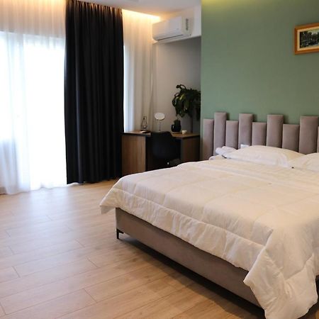 Hotel Blini Shkodër Екстериор снимка