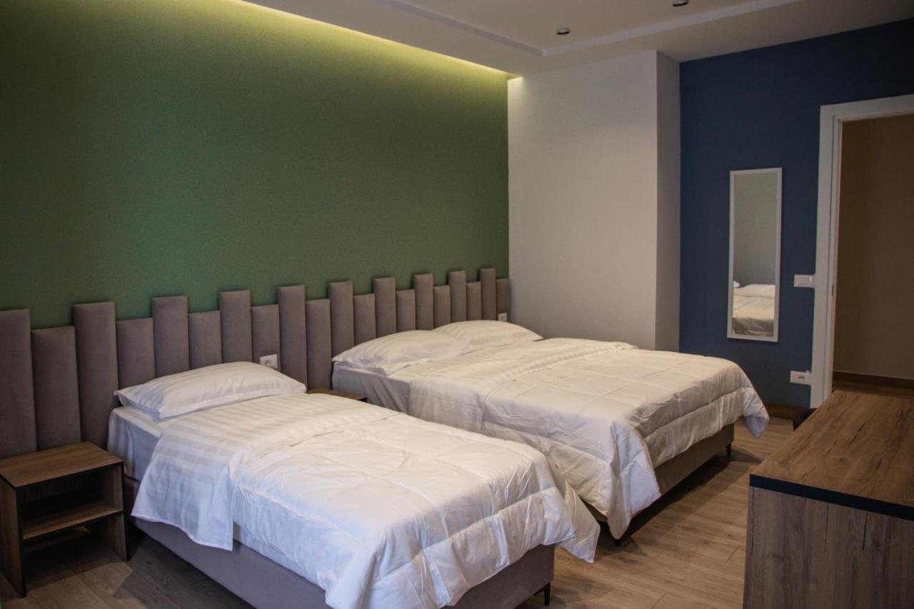 Hotel Blini Shkodër Екстериор снимка