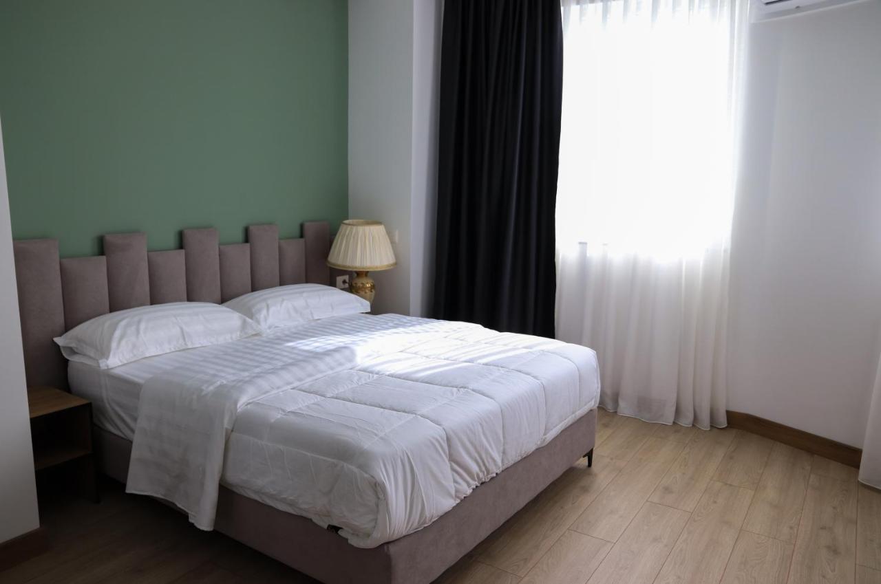 Hotel Blini Shkodër Екстериор снимка