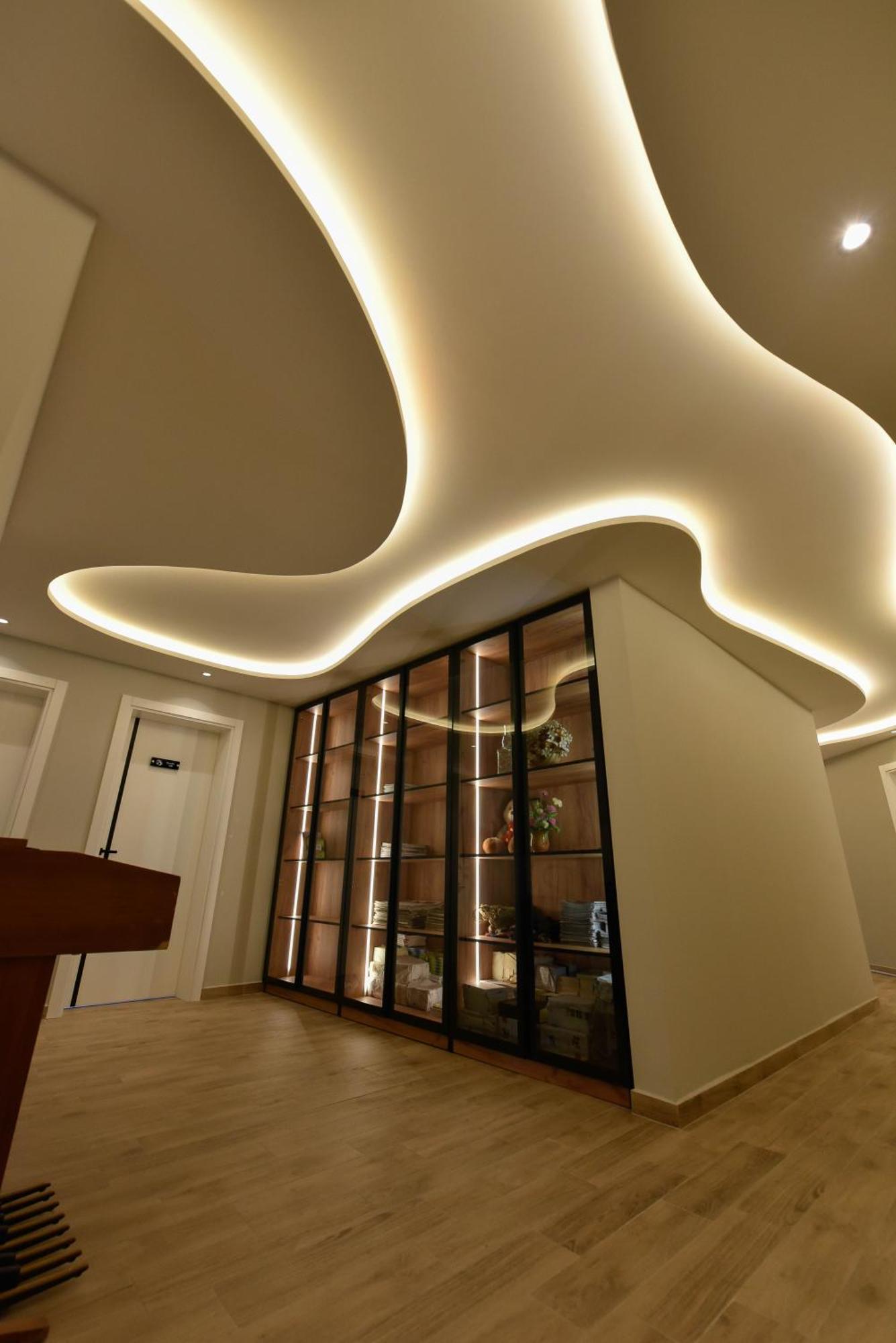 Hotel Blini Shkodër Екстериор снимка