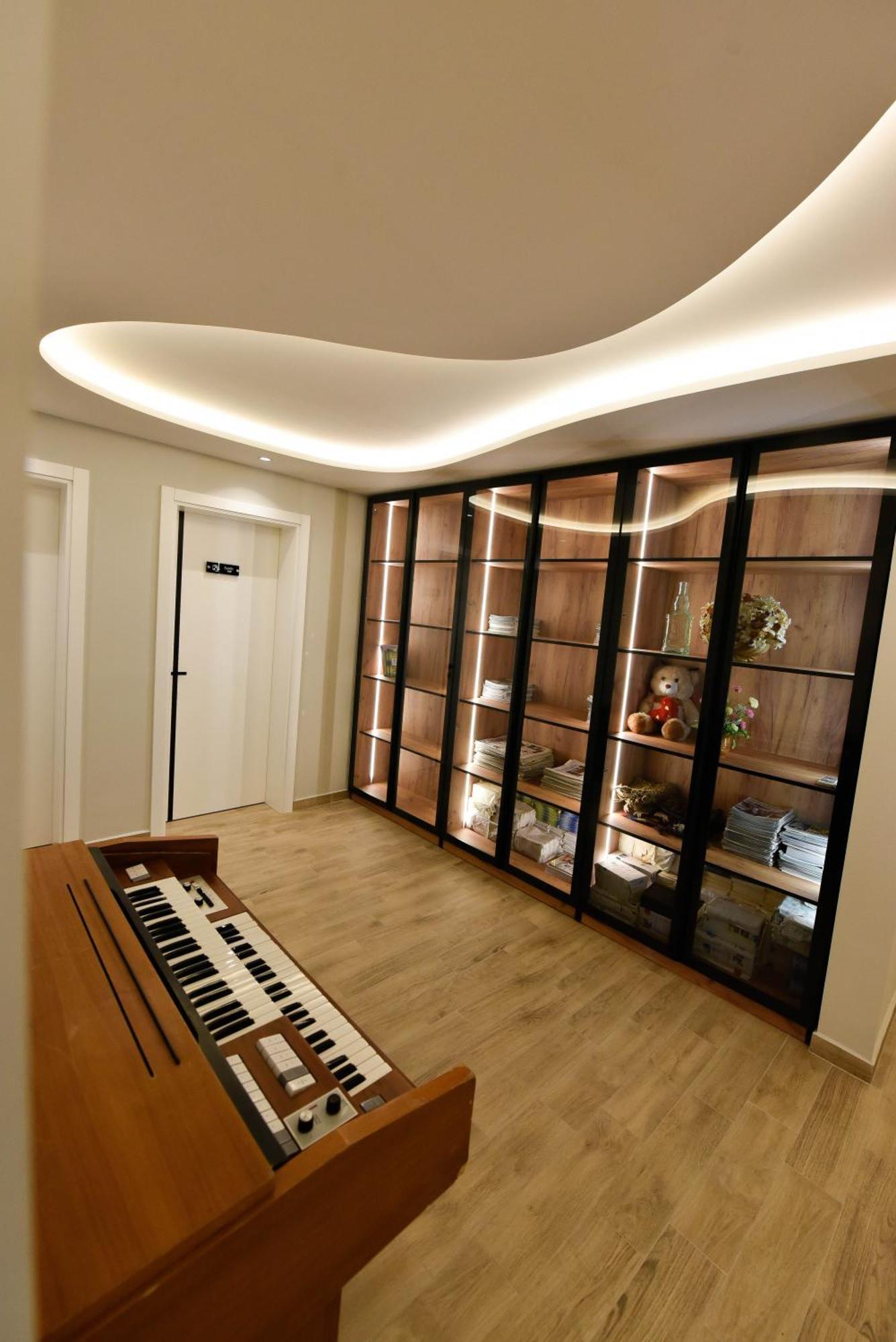 Hotel Blini Shkodër Екстериор снимка